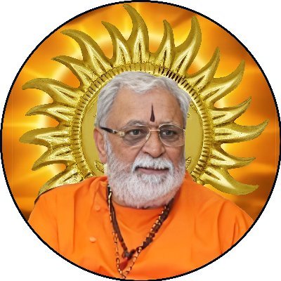 drsumanandgiri's profile picture. ✨ Mahamandeleshwar | Spiritual Mentor | Speaker 📖 Inspiring through Ramayana wisdom 🌿 Blending devotion with modern life 🗣️ Corporate Guide | Life Coach