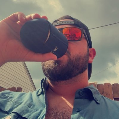 vidro23's profile picture. just hangin around