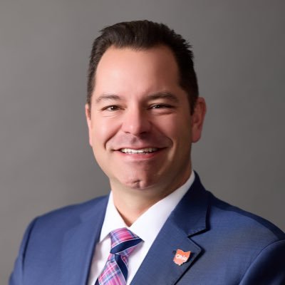 Husband. Dad x3. Student. VP of Communications & Marketing for @JobsOhio