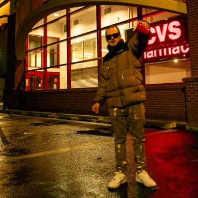 365 Dan Tha Man - PINK RUNTZ OUT NOW ON ALL PLATFORMS 💔🎩🎒
#Exit58 almost done🛣💪😈🖕