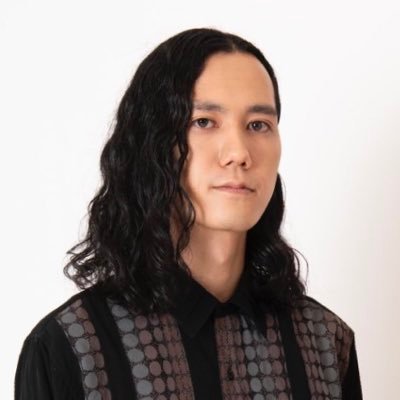 hitokutikonro12's profile picture. 周遊というコンビ組んでます。個人名はひとくちコンロです。太田プロの芸歴7年目。YouTube『見てるヤツら』。