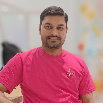 ssshouche's profile picture. भारतीय