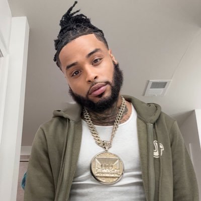 The Controversial Prettyboi , The Brooklyn born rebel NYC✈️ TO your TOWN 🛩 🇵🇷. #teamcapricorn♑