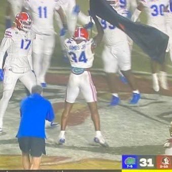 Gambling_Gator's profile picture. semi retired tweeter