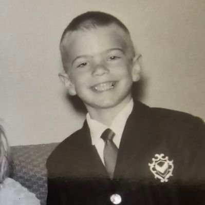 M_Francis_007's profile picture. Father Grandfather Constitutional Conservative Retired Engineer Semiconductor @ the foot of Pikes Peak +60 years Tabor Campaign 1990-92 No Vax God Bless 🇺🇸