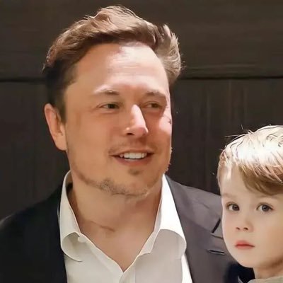 ReevesM87364's profile picture. chief (CEO) engineer of space-X and Tesla🚀