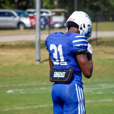 Class of 2028 | 6’2 | 195lbs | OLB/Safety hybrid | Chowan University : 2524520857 email: joelew3620@gmail.com