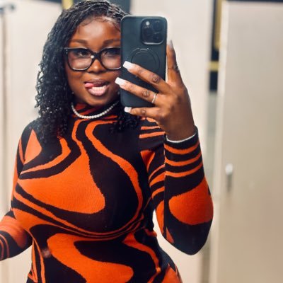 Lovelypre09's profile picture. 🤷🏾‍♀️