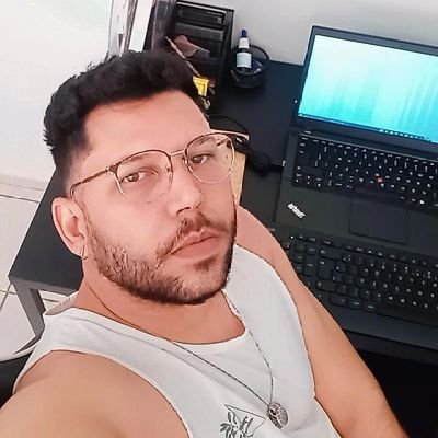 A estrada é longa, nós continuamos, tente se divertir nesse meio-tempo...