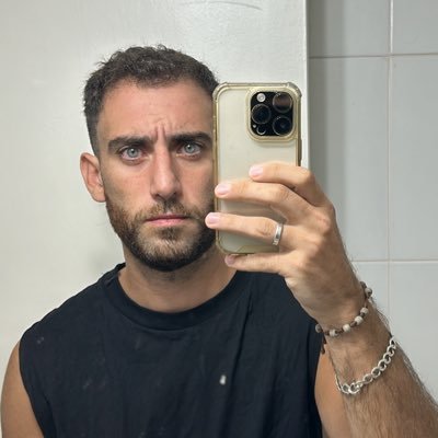 Rosarino 🔴⚫️ “La lucha que se pierde es la que se abandona”✊🔝