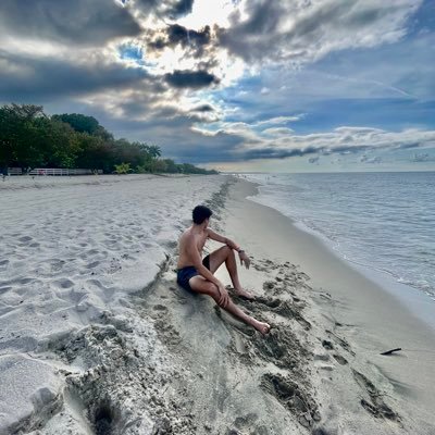 Luchos05's profile picture. 
