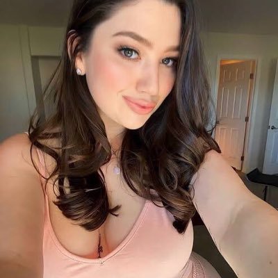 Beautiful, smart and Hilarious ♥️ just for fun😚