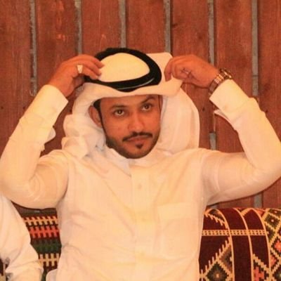 لا تحزن على الدنيا و ما فيها فأن الدهر فانينا و فانيها ...♡