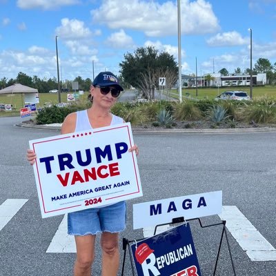 Luciaw77's profile picture. I love Jesus, my husband, my kids, my grands, my country. God Bless America United We Stand🇺🇸🇺🇸🇺🇸No DMS