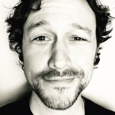 hitREcordjo133R's profile picture. an actor, filmmaker, and entrepreneur
 500 Days of Summer, Inception, Looper, and Snowden.
@ we are recording