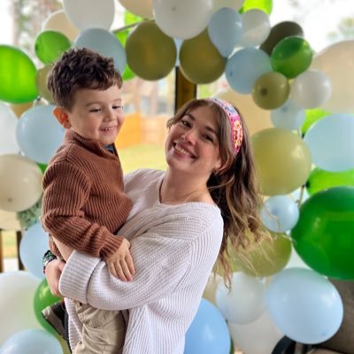 tiff_etheridge's profile picture. 28 // insta: teniti96