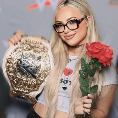 If you no that you are my fans you can follow my account now and am sorry for the all my fans for the mad guy way I call my baby it is not my baby any more