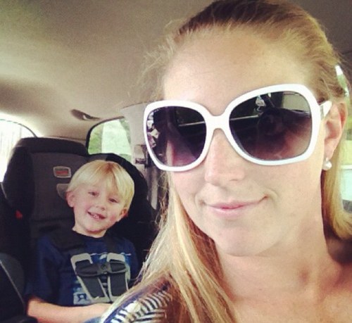 mommymomo's profile picture. Happy wife & SAHM to 2 littles. Lover of coffee, being active, wine, and exploring the beautiful OC!