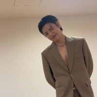 Bee ๐ (@alwayswithknk2) 's Twitter Profile