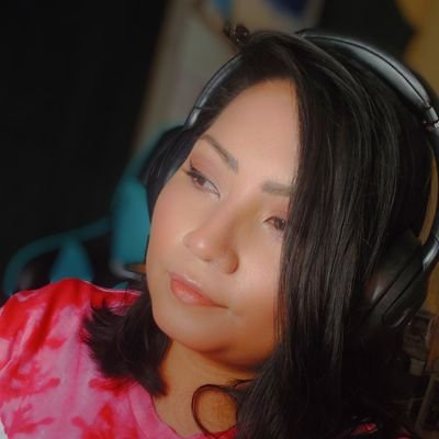 EN/SP//Twitch Affiliate
Future Voice Actor
Animal Crossing Cult Leader
Business: Txsatelight@outlook.com