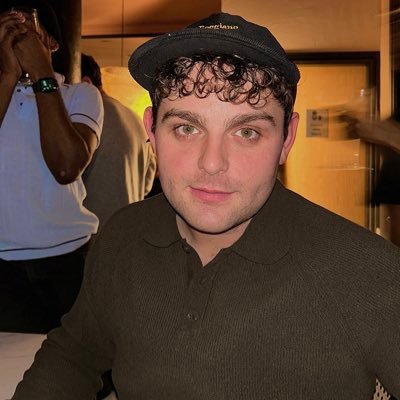 actor / @CVGG / @deanstvoices currently: @bookofmormonuk