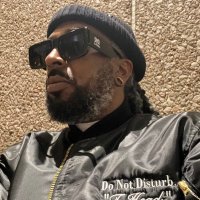 Octobers very own (@t_futuristic23) 's Twitter Profile