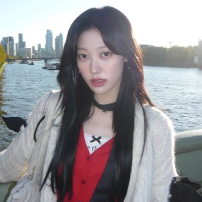 oitavagarota's profile picture. 