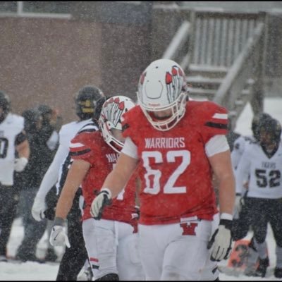 2026| 6’4|240|3.1gpa| Tackle/Guard| 1x all conference| 1st team all district|