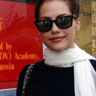 Sarahhweaver7's profile picture. 🌬️🔻doing some social media editing for @bayareacurrent  , @DSAcommunists member