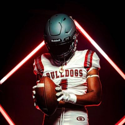 Slot WR/,DB /RB/. 6’0/190, SPEED ATHLETE ⚡️40yrd dash -4.43| 2 WAY THREAT, 📞479-347-5367, 📍 Romans 8:18 ✝️ Springdale high/ evangel university fb