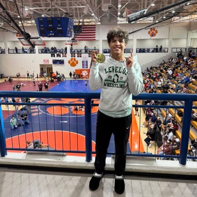 Football/Wrestler CO 2029 Kell high school D-end 5’11 175