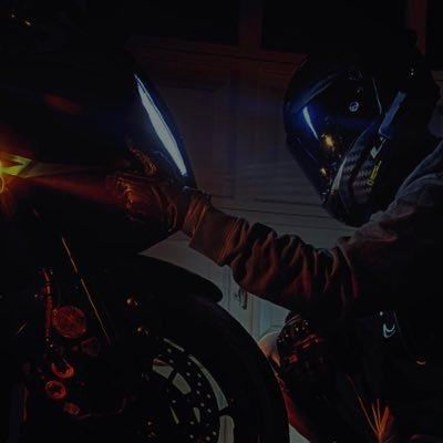18| 2024 Yamaha R7| 2029 Aprilia prospect | Insta: Not_de_real_known_as_dan