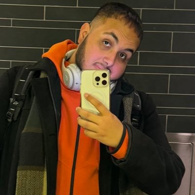 1.3K DBFZ + Variety @FacebookGaming streamer. 1.4K DBFZ + Variety @tiktok_us creator