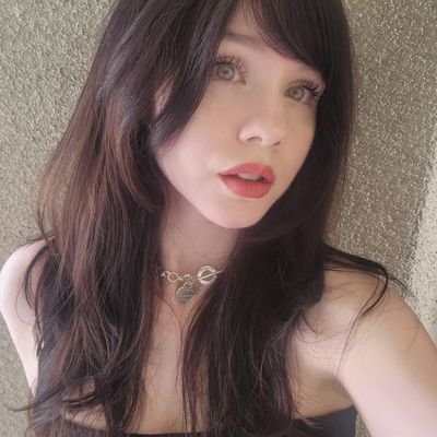 vanilllatine's profile picture. a gentle fate falls on gentler wings