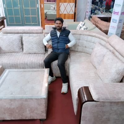 युवा नेता छात्र संघ अध्यक्ष बजरंग सेना
मानव सेवा समिति भूखे को भोजन, प्यासे को पानी