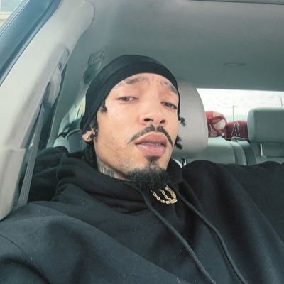 CEO of PAYDOUBLECLOTHING/WHOREGANIC - Best Barbed in Texas💈 IG:PAYDOUBLECLOTHING / PAYDOUBLEJ