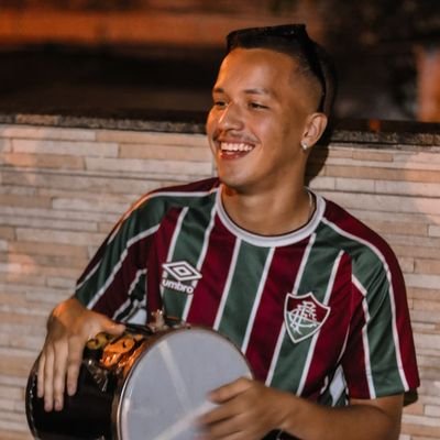 Fluminense te amarei, na alegria e na tristeza, na saúde e na doença, na riqueza e na pobreza.
E nem a morte será capaz de nos separar