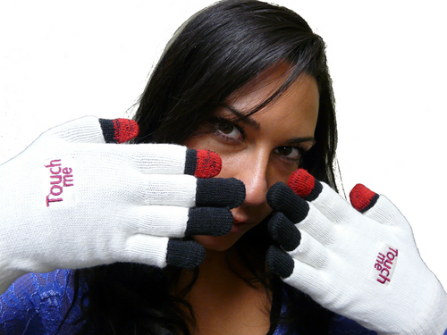 We are the makers of the iTouch Touchscreen gloves based in Canada where the weather is usually very cold!