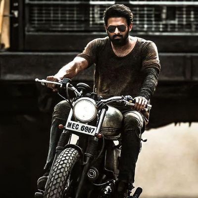 Bhargav0780's profile picture. BɧAɾƓAѴ CɧɷWƉAɾʏ😎