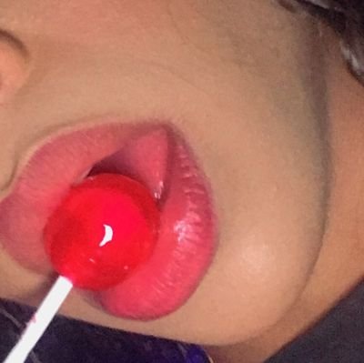 KayllaSilv87166's profile picture. perfil novo 

signo: Gêmeos ♊ 

years: 22 

Cuiabá/MT