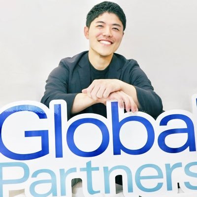 SYOTA90727081's profile picture. グローバルパートナーズ ㍿ マーケティング事業 責任者//人材事業・Webマーケティング事業・出版事業（業界初サブスクリプション型）・メディア事業・若者応援事業・業界革命....マーケティング支援実績100社以上/福岡出身の熱血Giver/剣道4段(12年の経験)🔥筋トレ🏋️