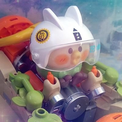 ソフビ/POP MART/シルバニア/ミニチュア/カプセルトイなどのホビー専用垢🤖可愛い系・動物(特に犬)系に弱いです🐶/無言フォロー失礼します🙏お気軽にフォローしてください！