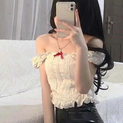 WjRjFX83Y8EaCAl's profile picture. You are my most adventure youth dream.