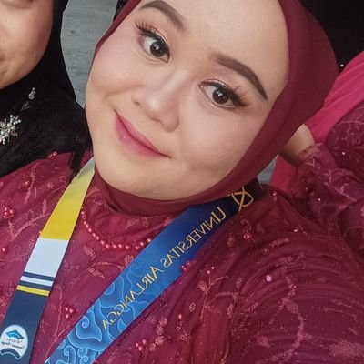 sharework_'s profile picture. 