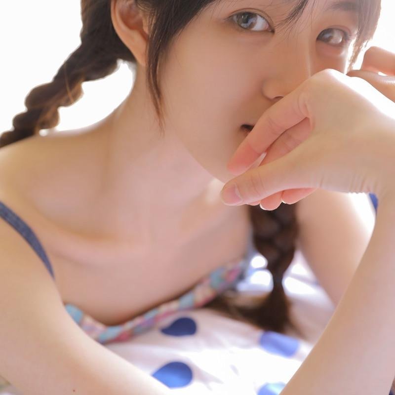 SusieR15526's profile picture. It’s not that I like to stay up late, it’s that the night needs my bright star