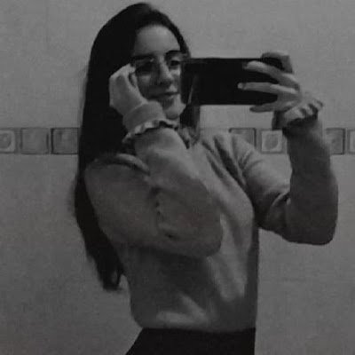 LuanaCr13238084's profile picture.