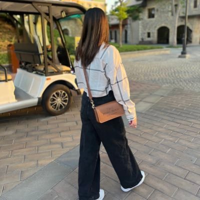 kisses08sessik's profile picture. 💕💕💕