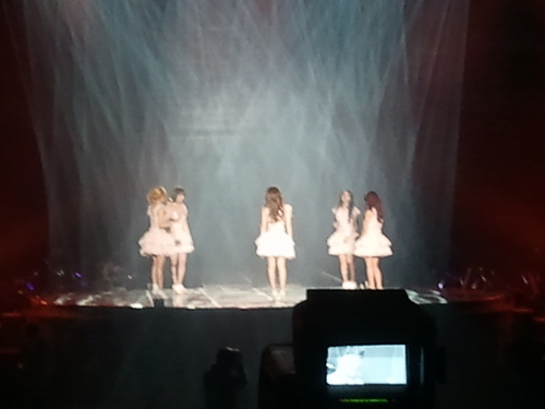 프로필 : KARAsia.
장나라 카라 우주소녀 오마이걸 아이유 ...