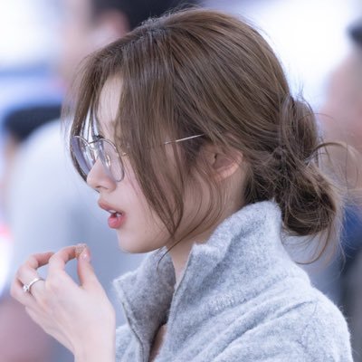 🇨🇳➡️🇯🇵、大連出身、日本に8年目。コスメ好き、K-pop好き(twice/bp/red velvet/ive/njs...)、最近おさんぽ/イベントハマってる、昔のアニメ(特にコナン、犬夜叉)好き!変な日本語喋ってる(笑