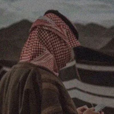 لو حاجتك بين السماوات والارض يقصر مداهـا 
